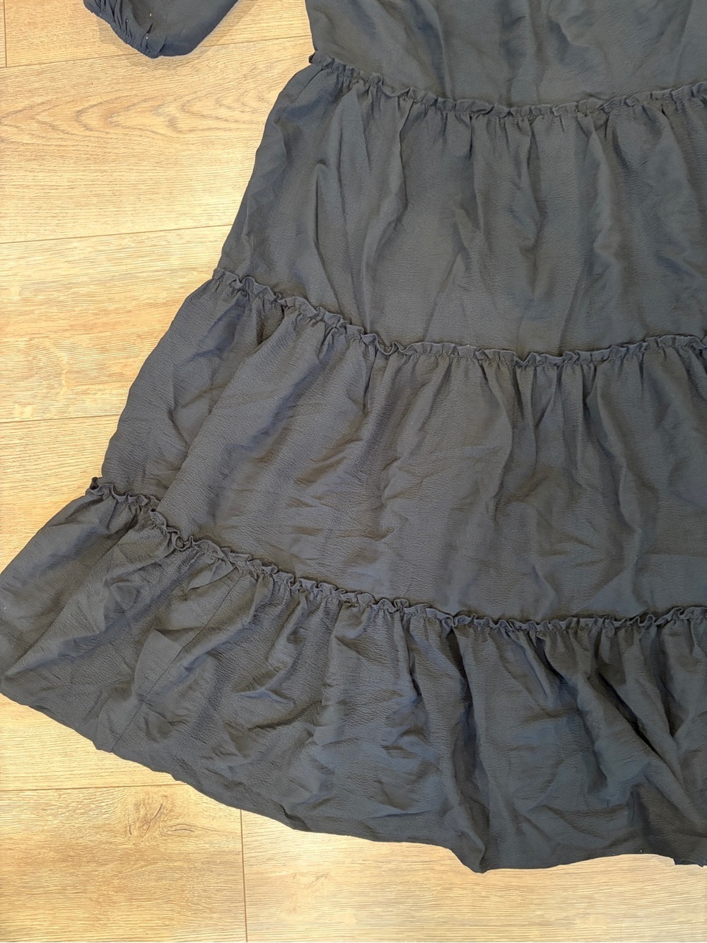 Böhme Black Tiered Puff Sleeve Midi Dress XS Boho - Picture 9 of 10